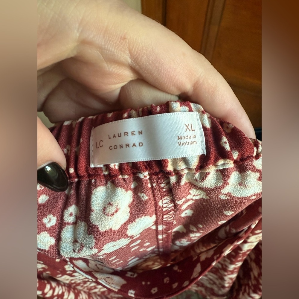 LC LAUREN CONRAD FLORAL GODET MINI SKIRT - Picture 5 of 6
